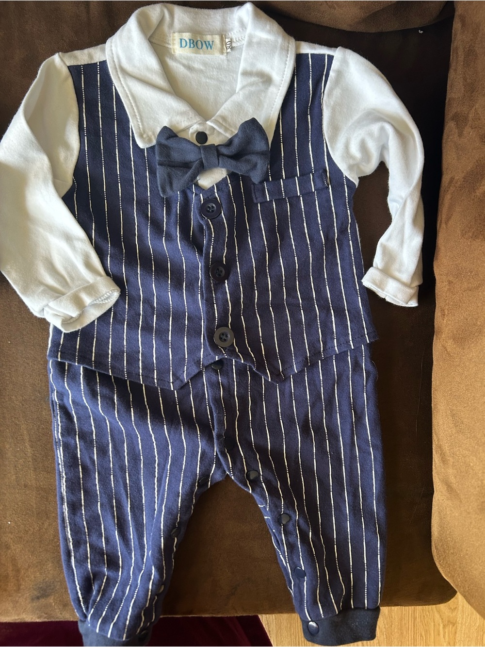 Lot of 5: boys 18M vest\pants set, 3 romper suit sets, 1 vest/shirt - Picture 4 of 7